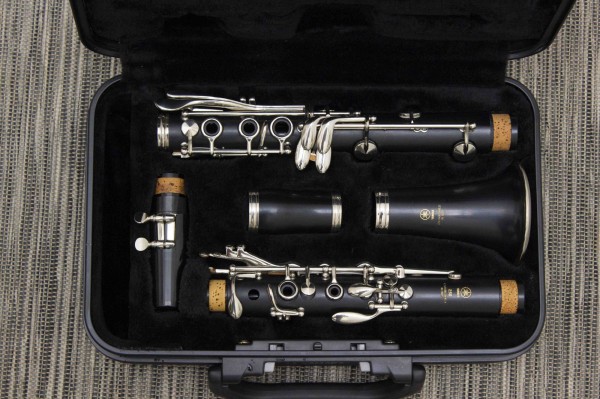 Clarinette YAMAHA YCL-250 [ TBE ++, tampons mousse, bec et étui d'origine]